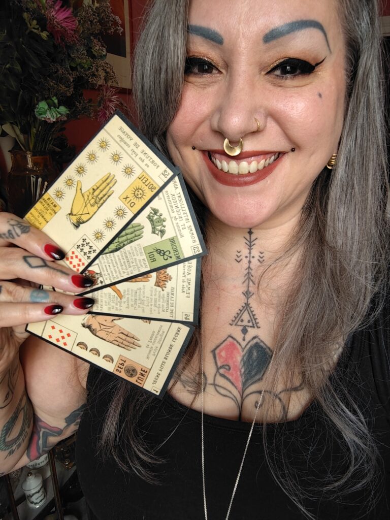 cartomancie événementielle, voyance évenementielle Paris, animation voyance Paris